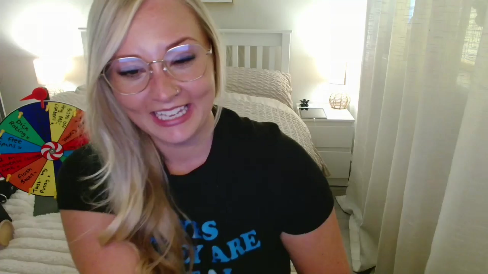 Gallery image thumbnail from AlexisBrookeX's myfreecams stream on, 09/28/2025, 15:33 image 12 of 20