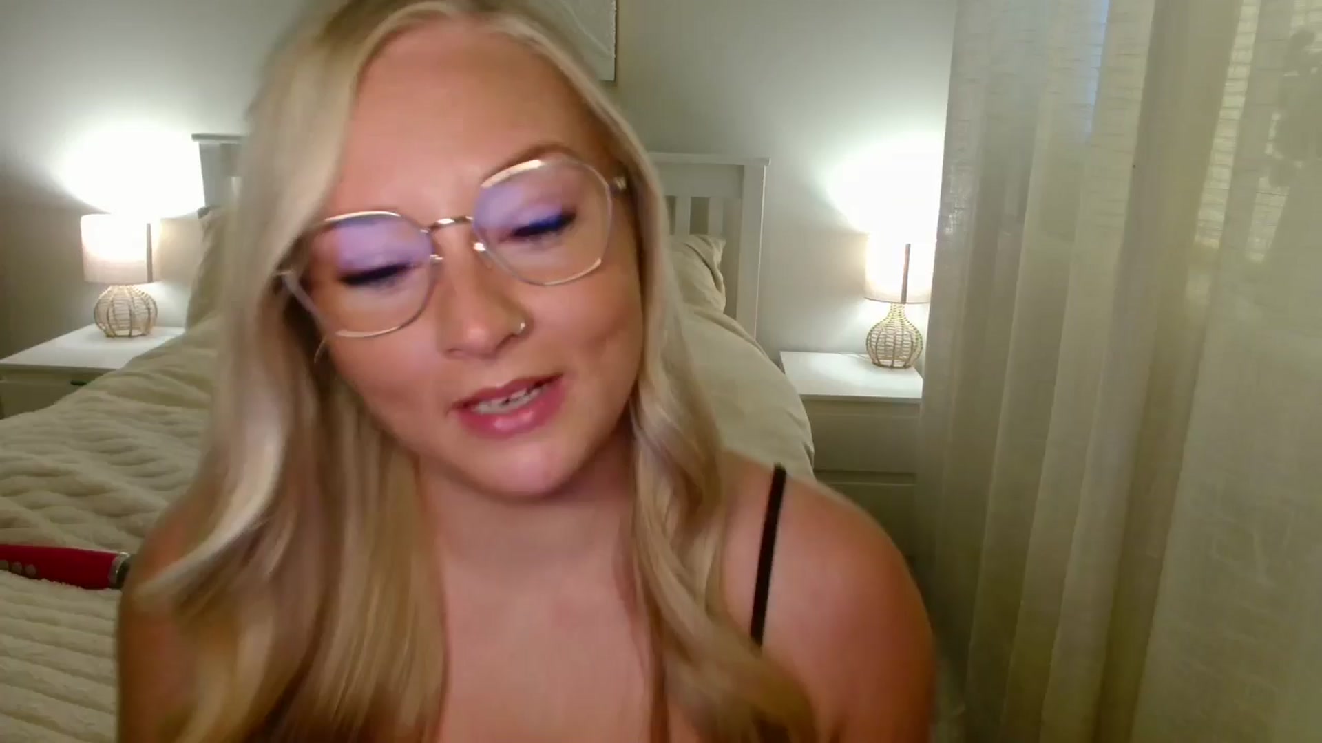 Gallery image thumbnail from AlexisBrookeX's myfreecams stream on, 10/10/2025, 15:03 image 1 of 20
