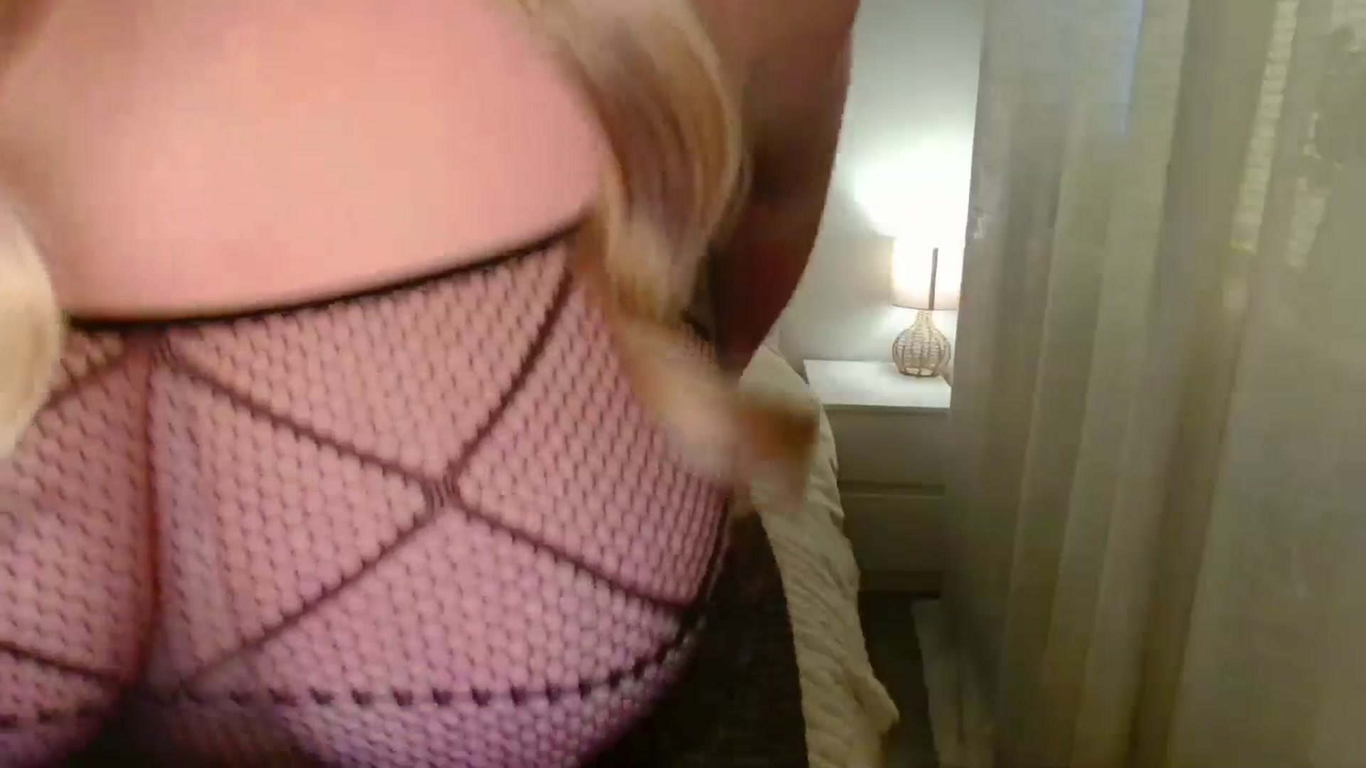 Gallery image thumbnail from AlexisBrookeX's myfreecams stream on, 10/10/2025, 15:03 image 16 of 20