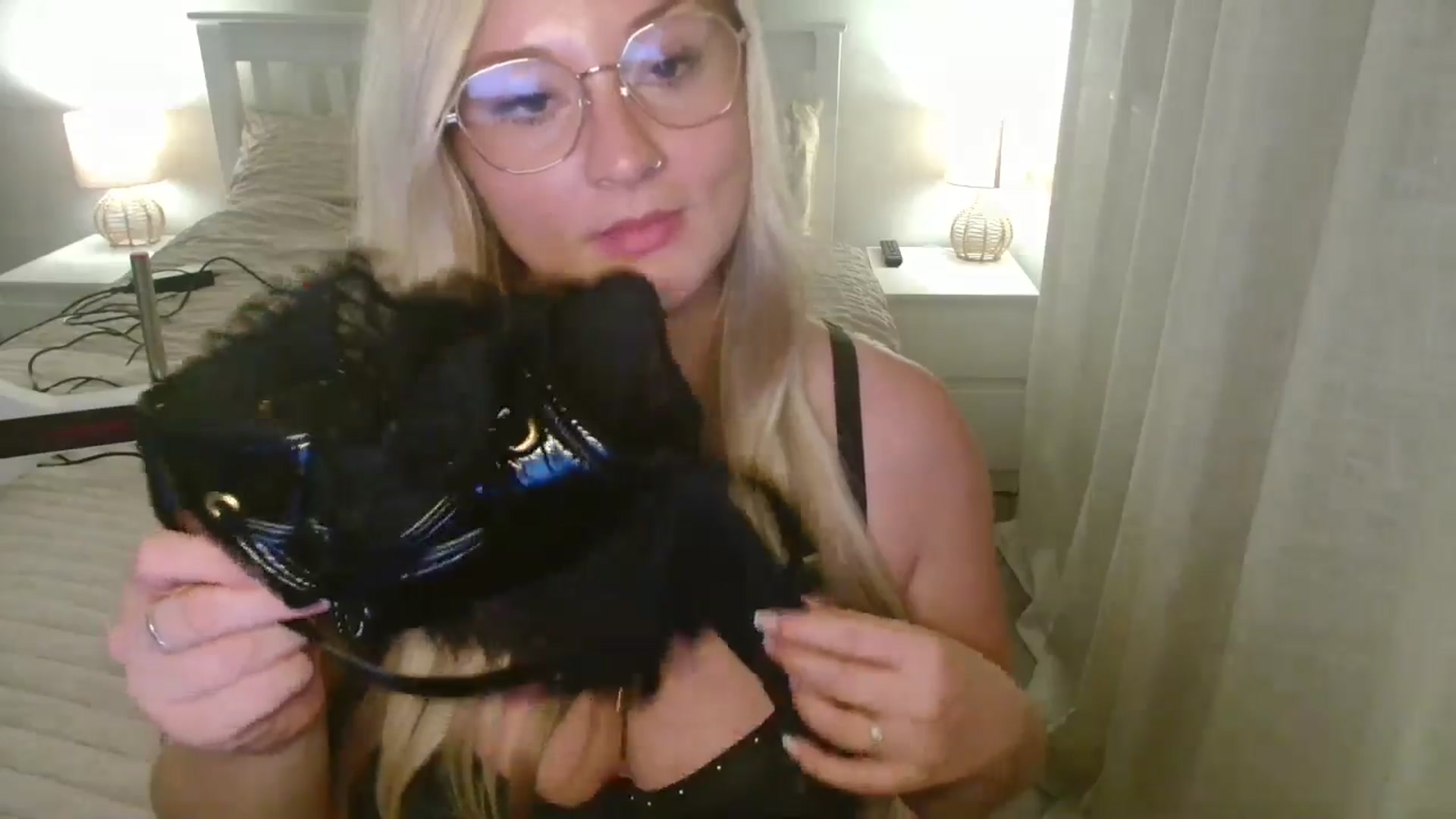 Gallery image thumbnail from AlexisBrookeX's myfreecams stream on, 10/18/2025, 24:11 image 11 of 20