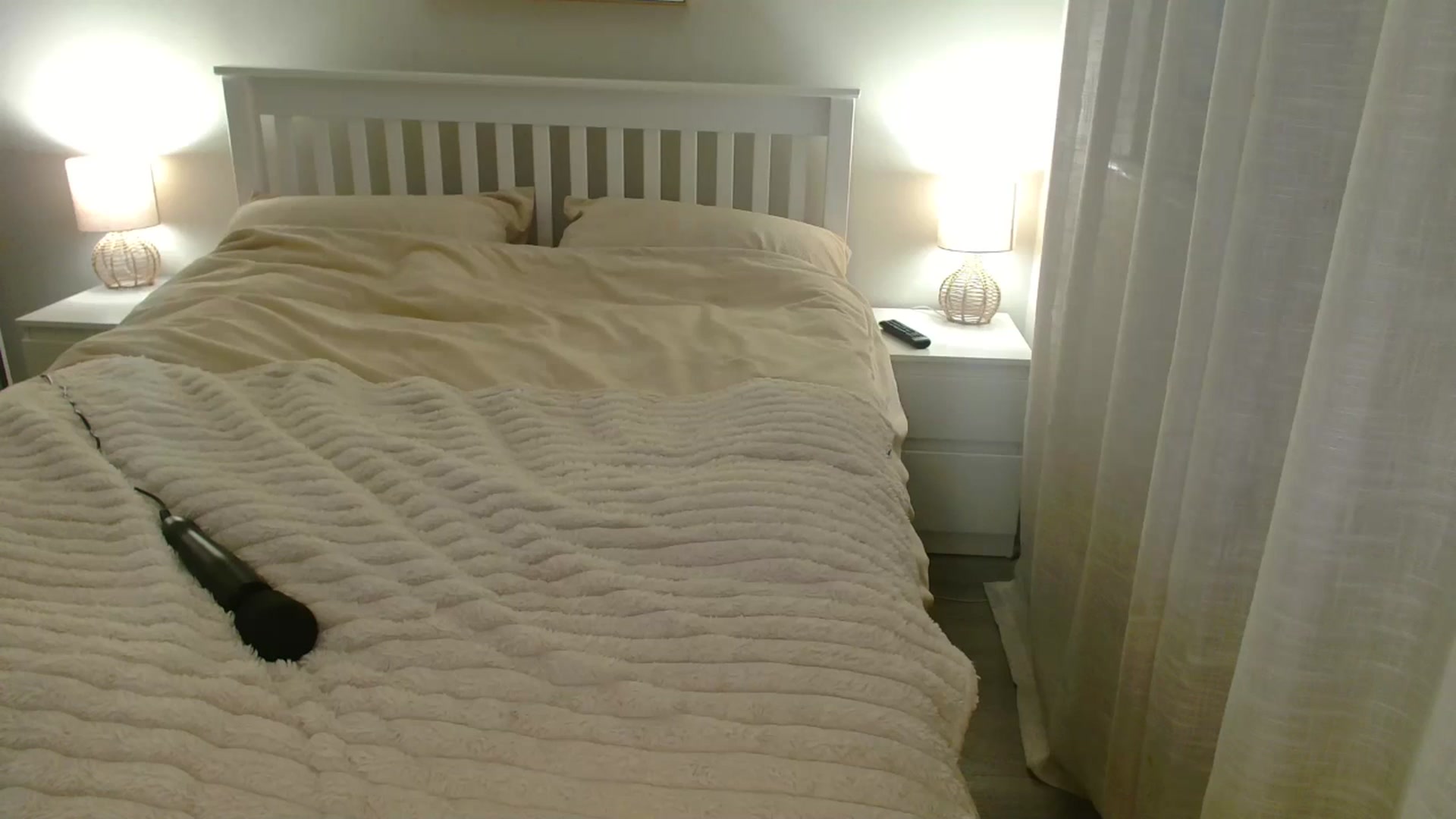 Gallery image thumbnail from AlexisBrookeX's myfreecams stream on, 11/07/2025, 16:22 image 9 of 20