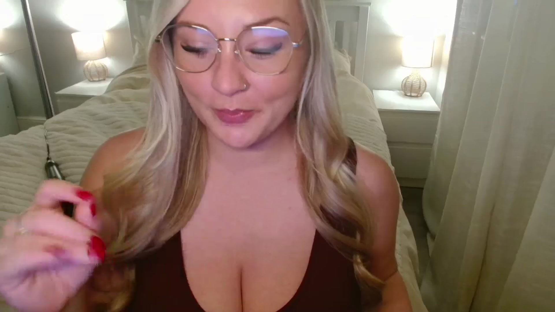 Gallery image thumbnail from AlexisBrookeX's myfreecams stream on, 11/14/2025, 15:02 image 12 of 20