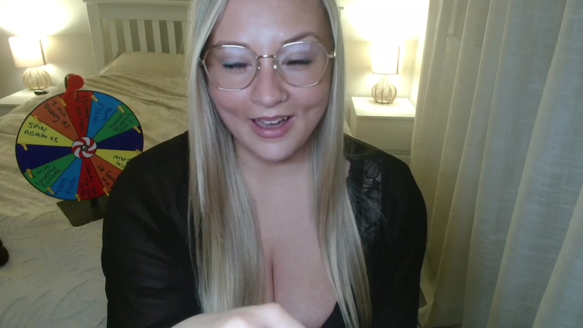 Gallery image thumbnail from AlexisBrookeX's myfreecams stream on, 03/13/2026, 23:37 image 8 of 20