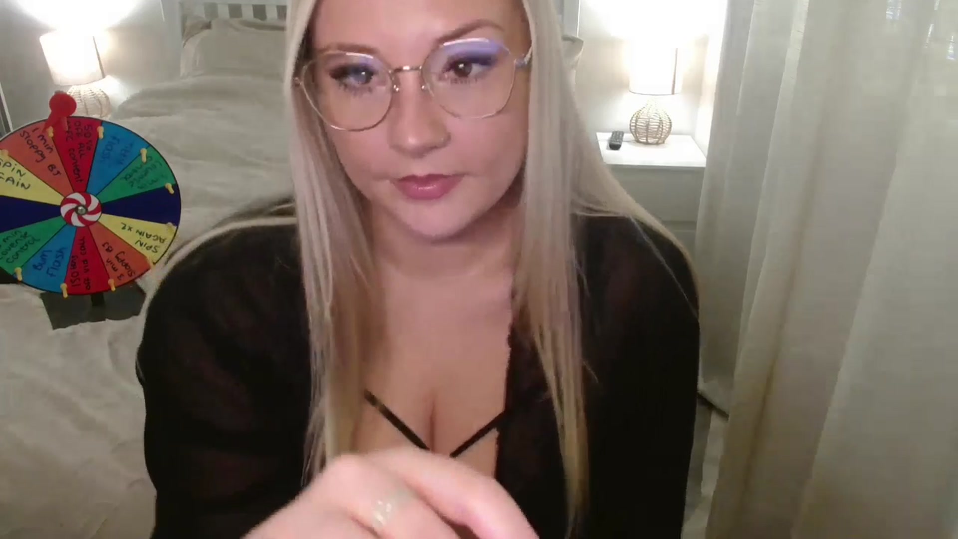 Gallery image thumbnail from AlexisBrookeX's myfreecams stream on, 03/20/2026, 15:39 image 6 of 20