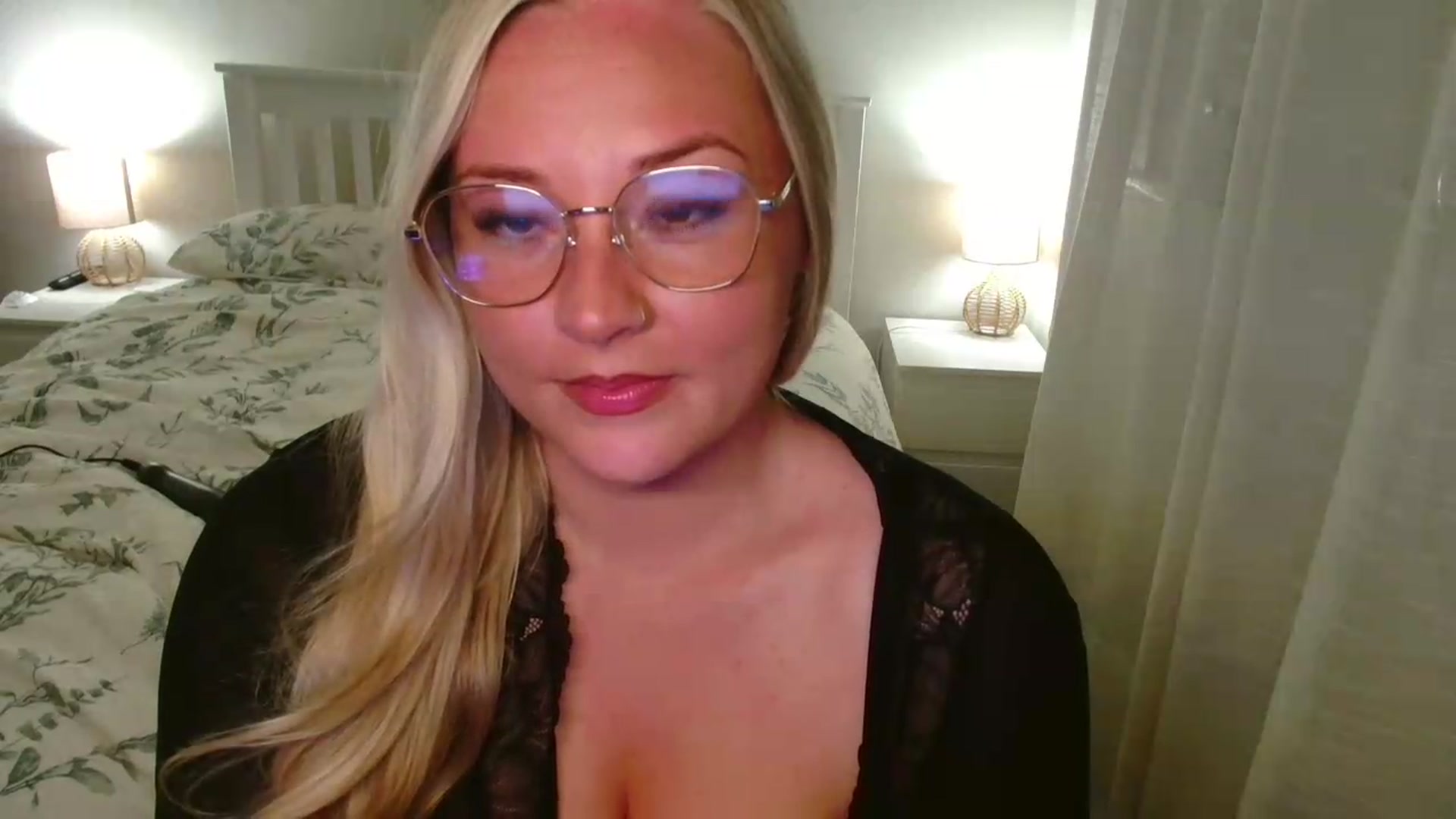 Gallery image thumbnail from AlexisBrookeX's myfreecams stream on, 05/01/2026, 21:51 image 5 of 20