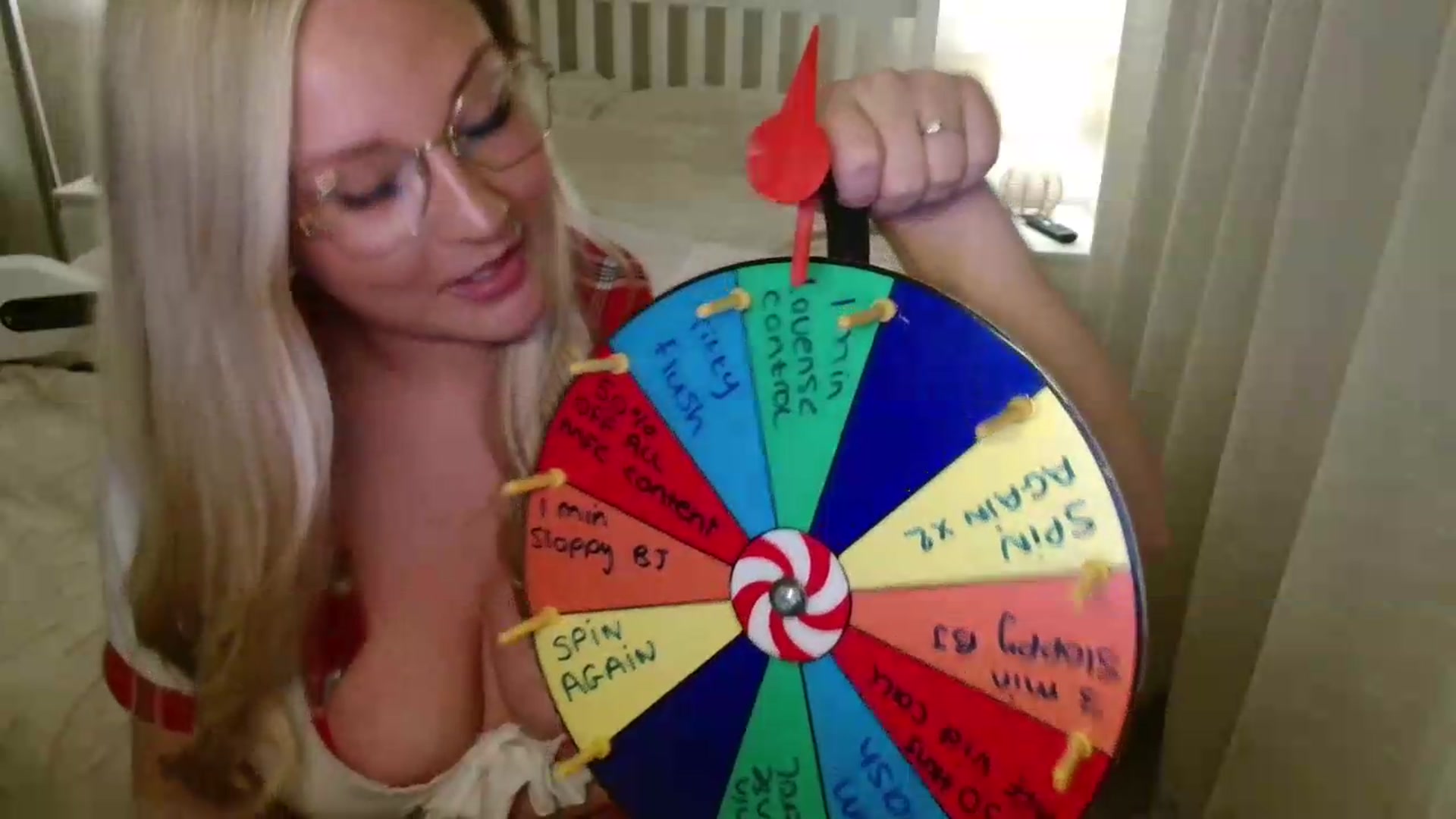 Gallery image thumbnail from AlexisBrookeX's myfreecams stream on, 05/15/2026, 22:04 image 7 of 20
