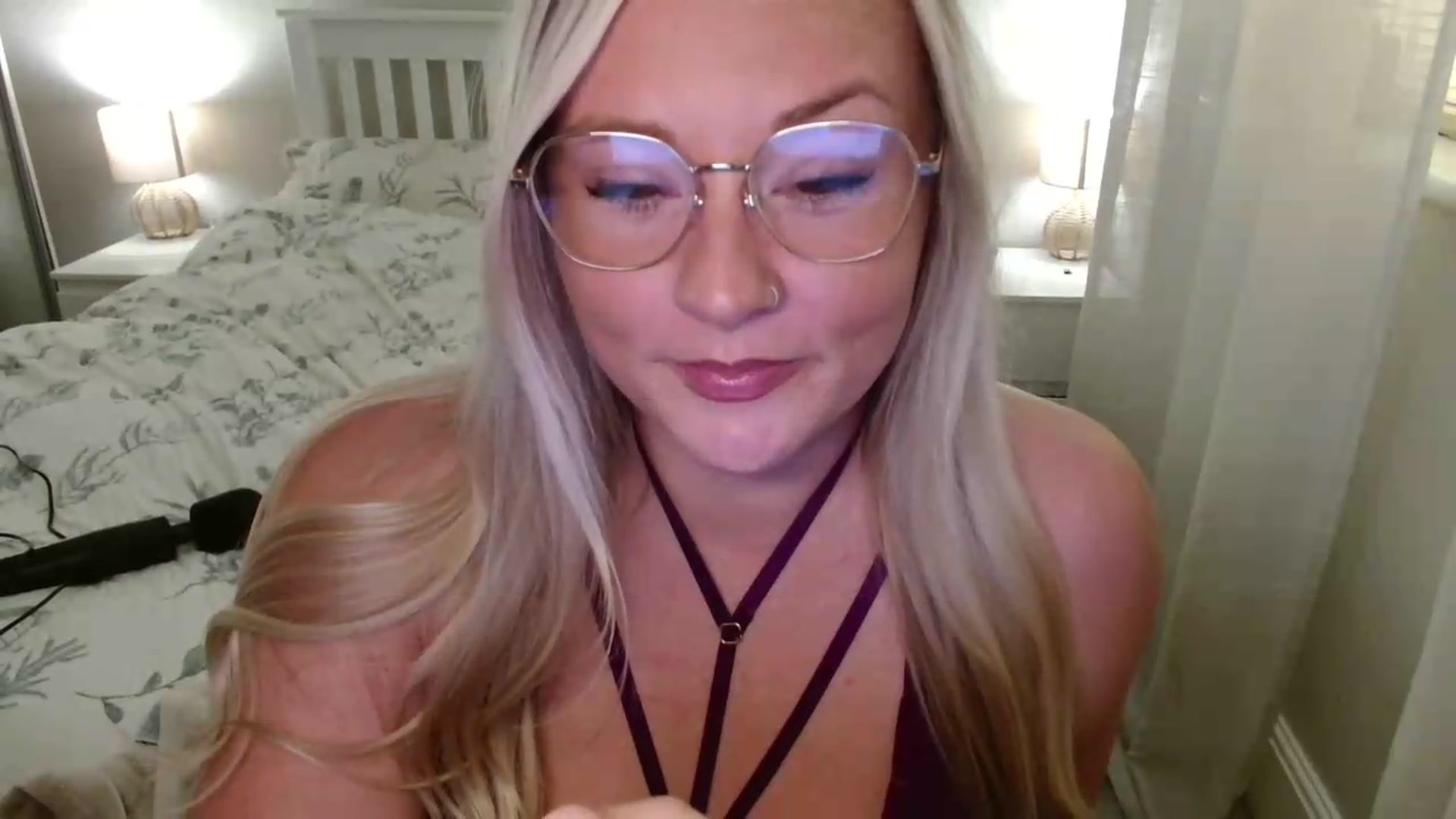 Gallery image thumbnail from AlexisBrookeX's myfreecams stream on, 07/24/2026, 14:34 image 11 of 20