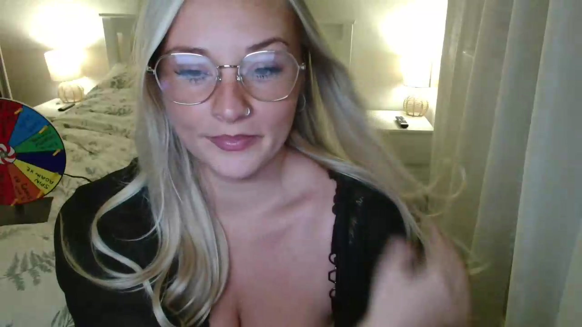 Gallery image thumbnail from AlexisBrookeX's myfreecams stream on, 08/21/2026, 21:17 image 13 of 20