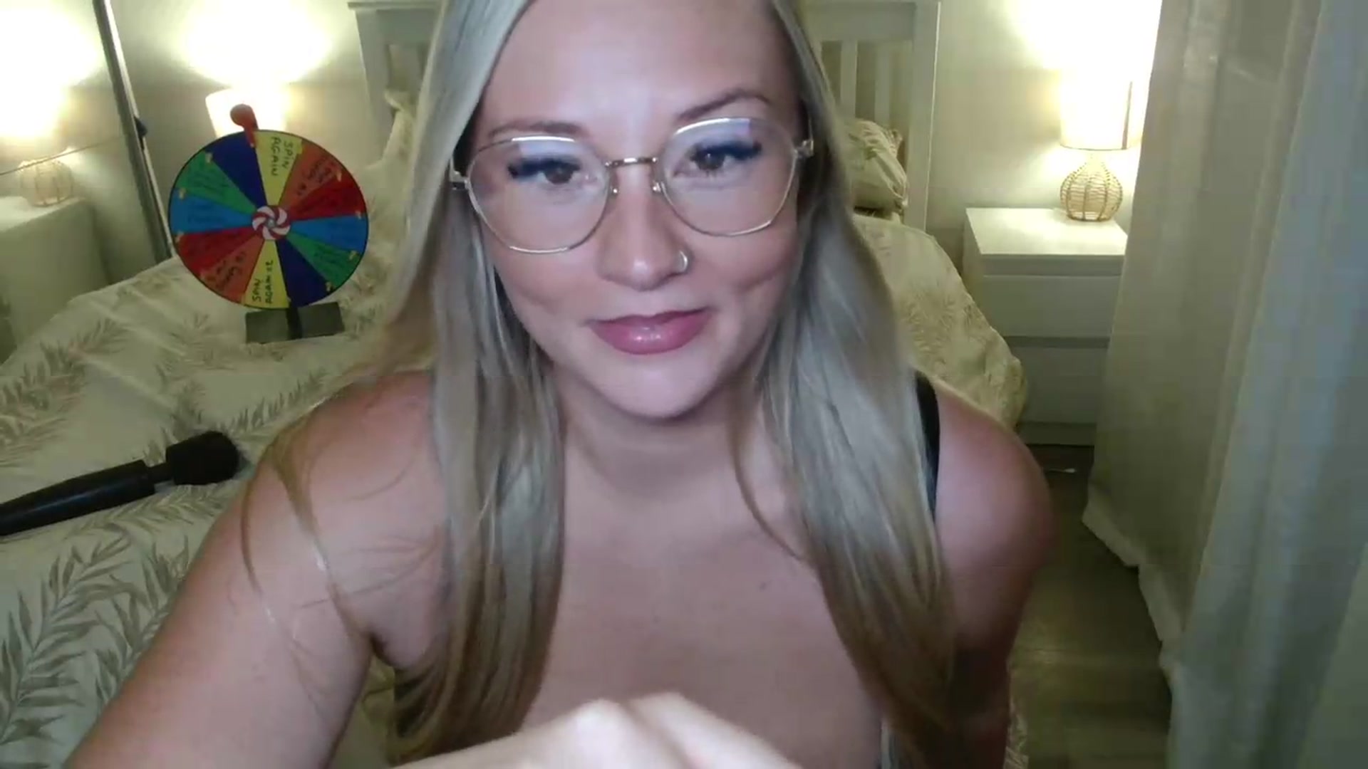 Gallery image thumbnail from AlexisBrookeX's myfreecams stream on, 08/28/2026, 22:46 image 14 of 20