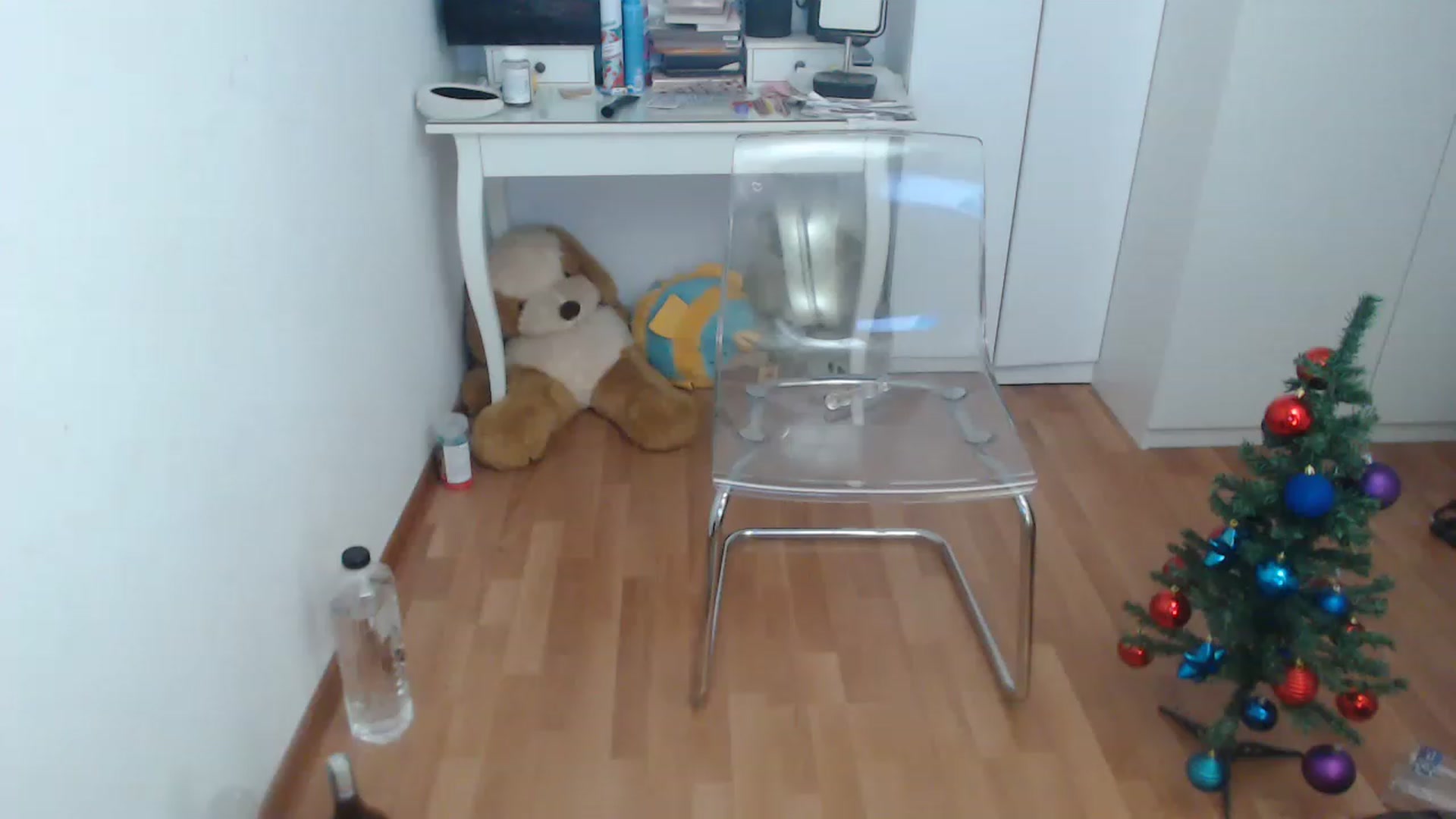 Gallery image thumbnail from AlexisJewel's myfreecams stream on, 12/20/2022, 09:54 image 20 of 20
