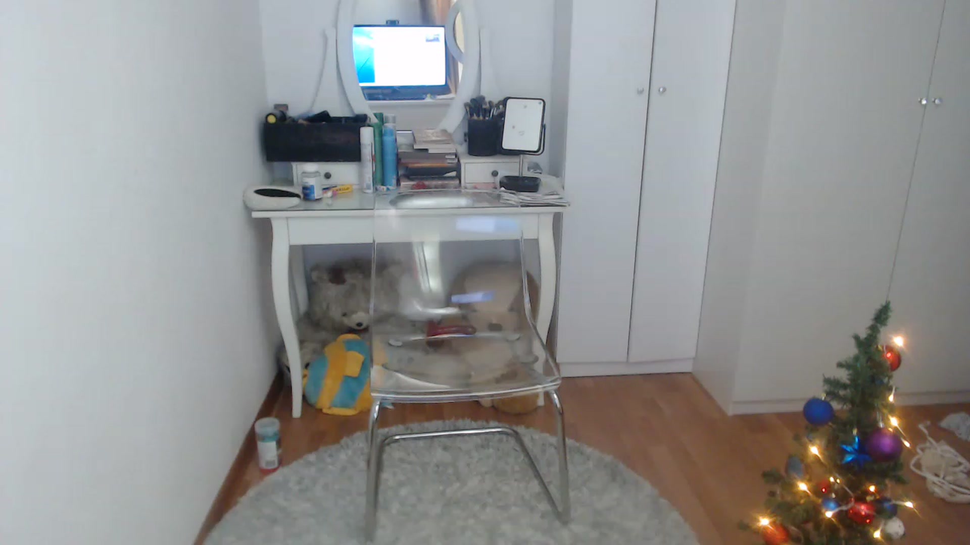 Gallery image thumbnail from AlexisJewel's myfreecams stream on, 12/23/2022, 11:19 image 16 of 20