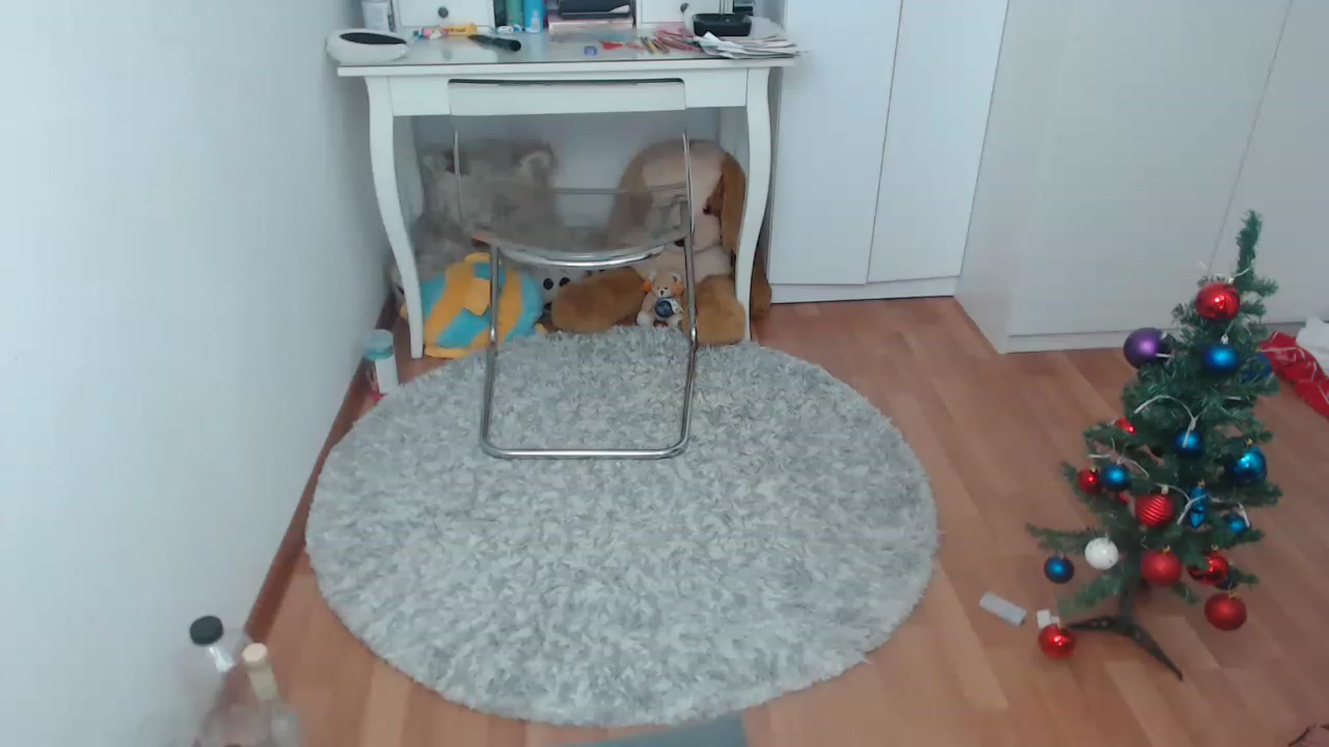 Gallery image thumbnail from AlexisJewel's myfreecams stream on, 12/28/2022, 08:28 image 6 of 20