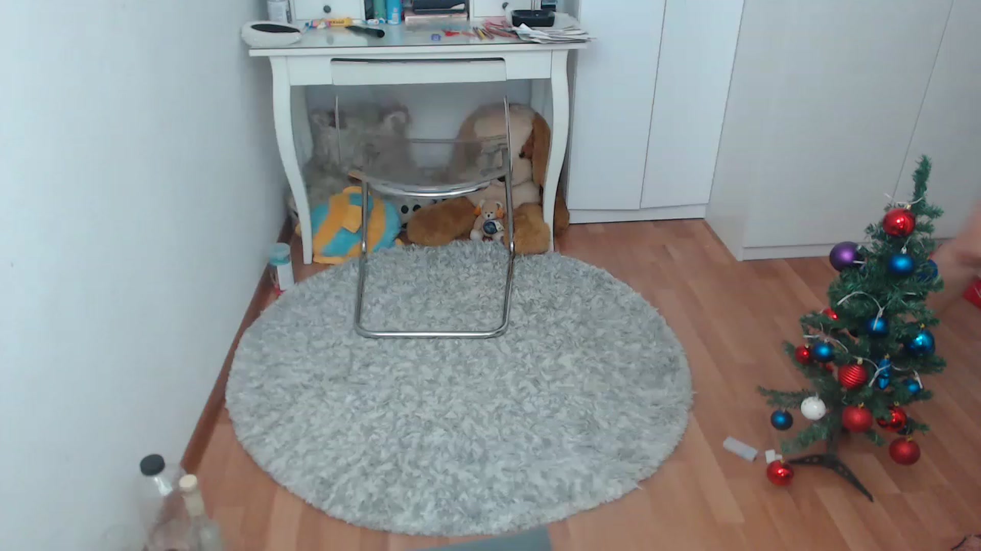 Gallery image thumbnail from AlexisJewel's myfreecams stream on, 12/28/2022, 08:28 image 7 of 20