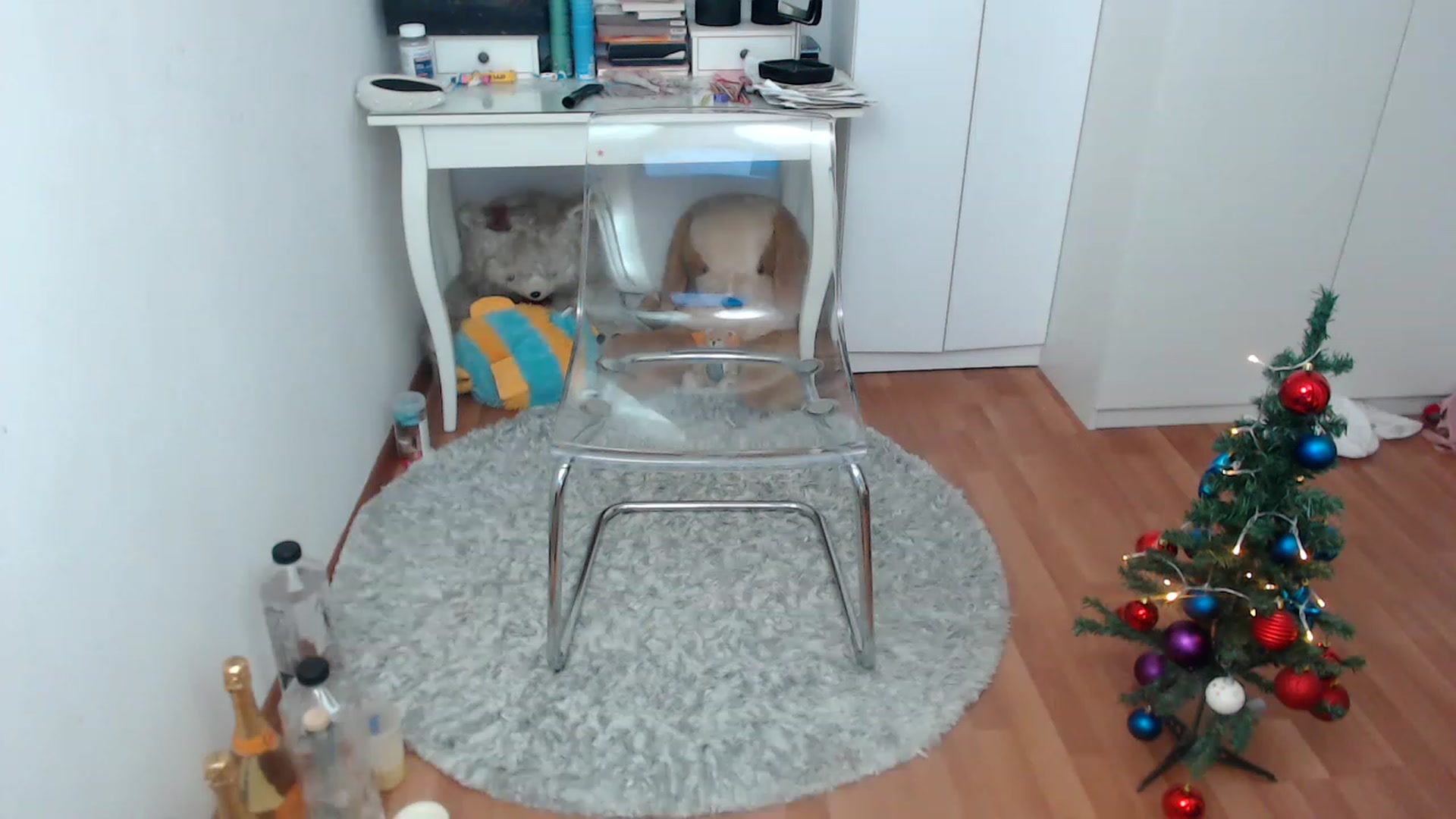 Gallery image thumbnail from AlexisJewel's myfreecams stream on, 12/30/2022, 09:22 image 17 of 20