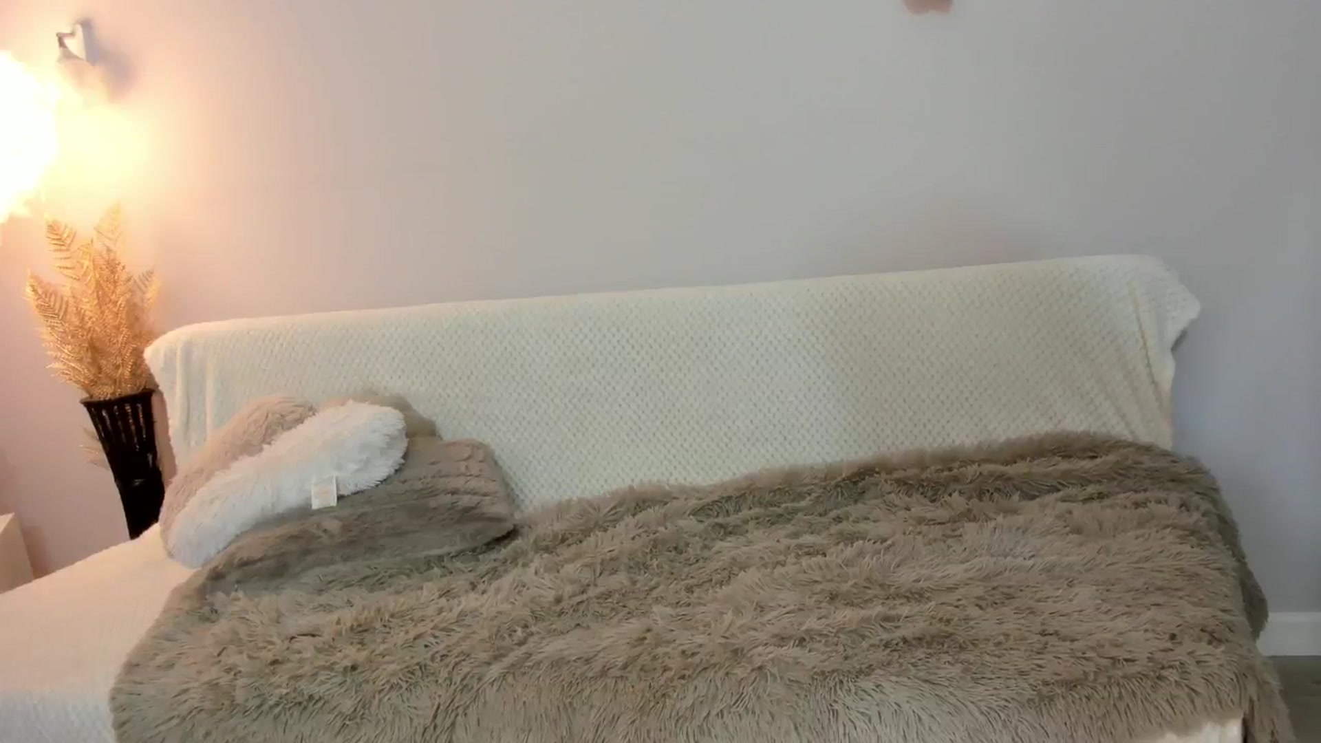 Gallery image thumbnail from AlexisLove's myfreecams stream on, 09/07/2025, 04:14 image 15 of 20