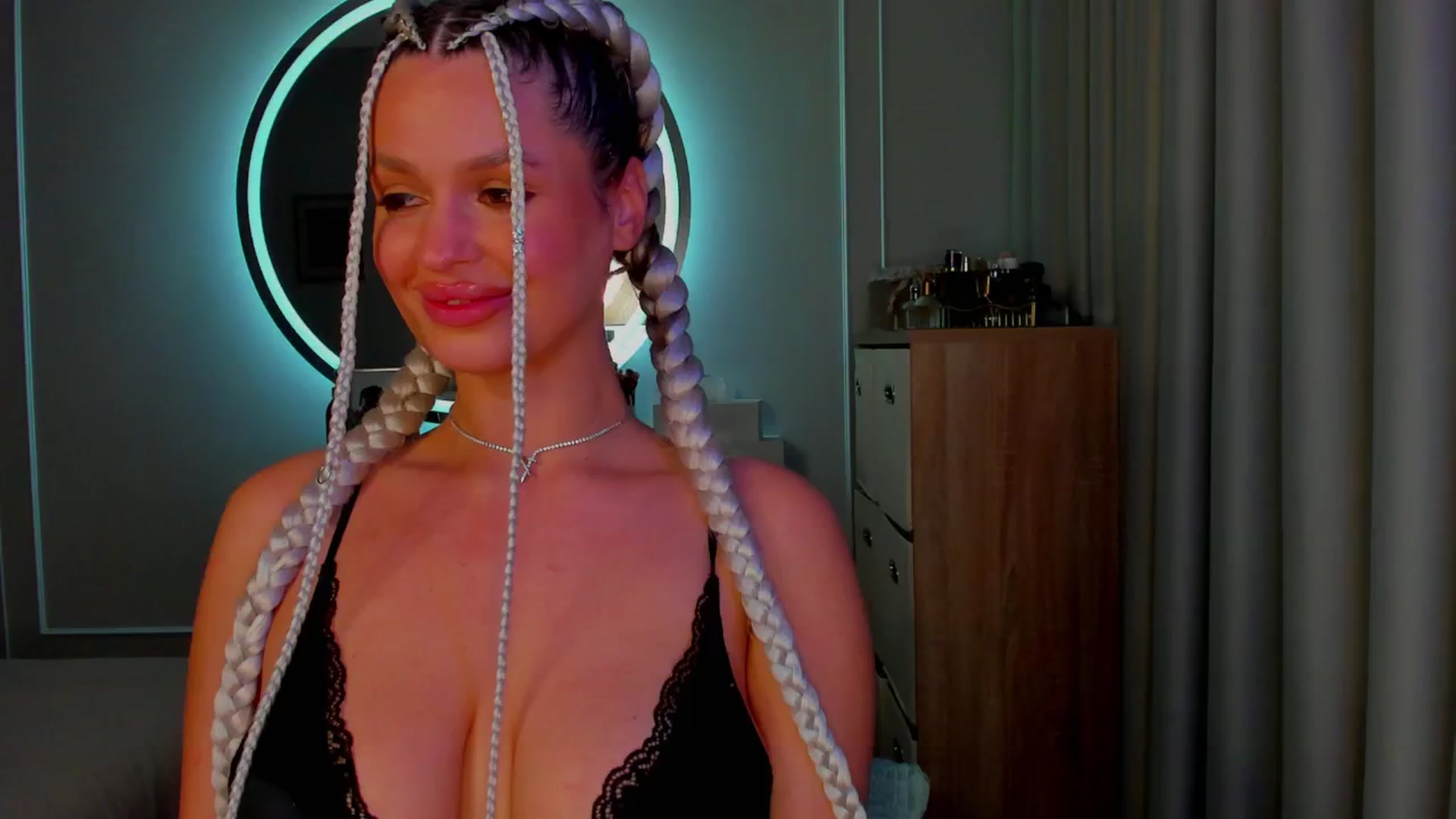 Gallery image thumbnail from AlexisLove's myfreecams stream on, 10/16/2025, 23:42 image 13 of 20