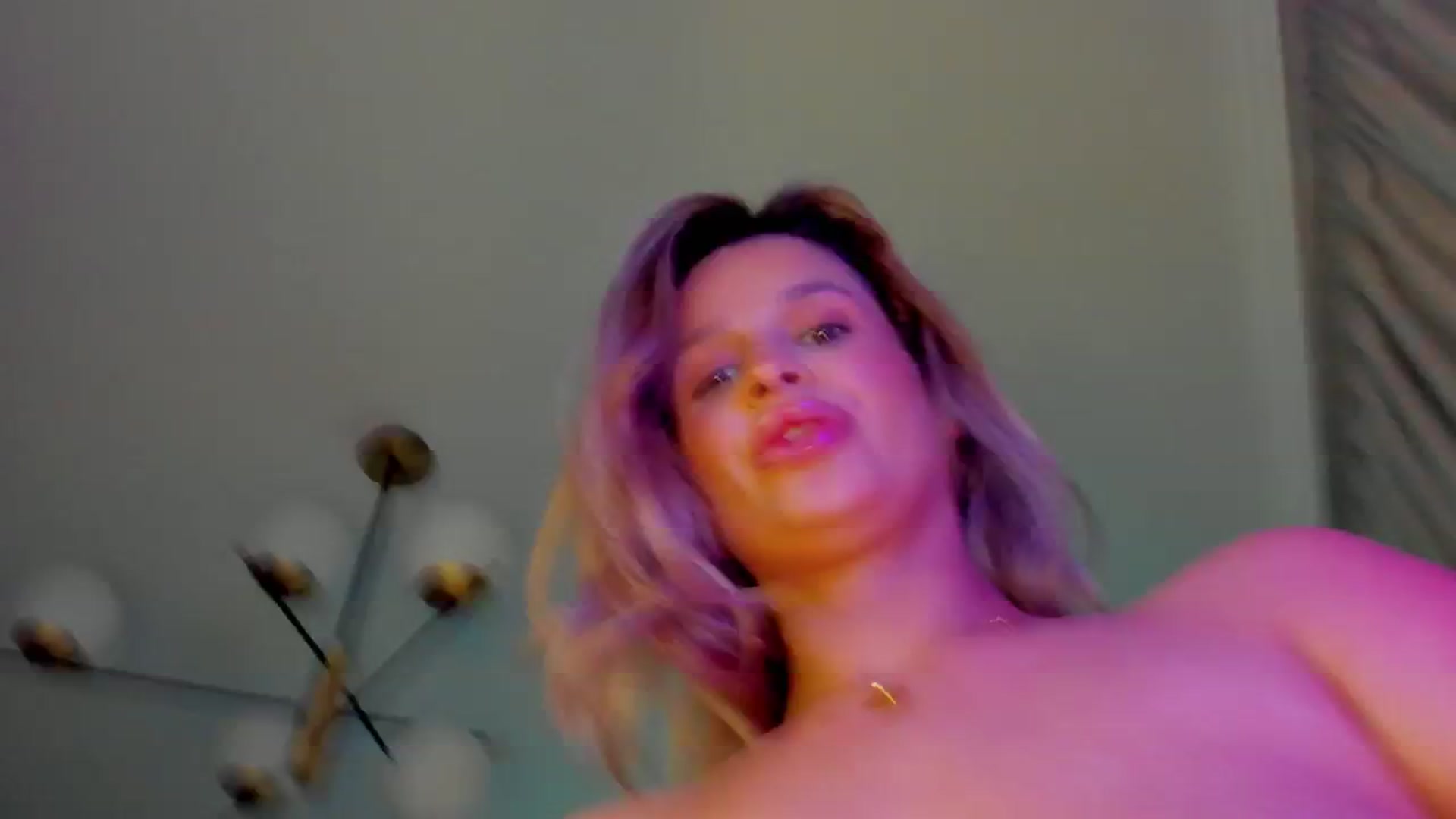 Gallery image thumbnail from AlexisLove's myfreecams stream on, 10/26/2025, 18:10 image 7 of 20