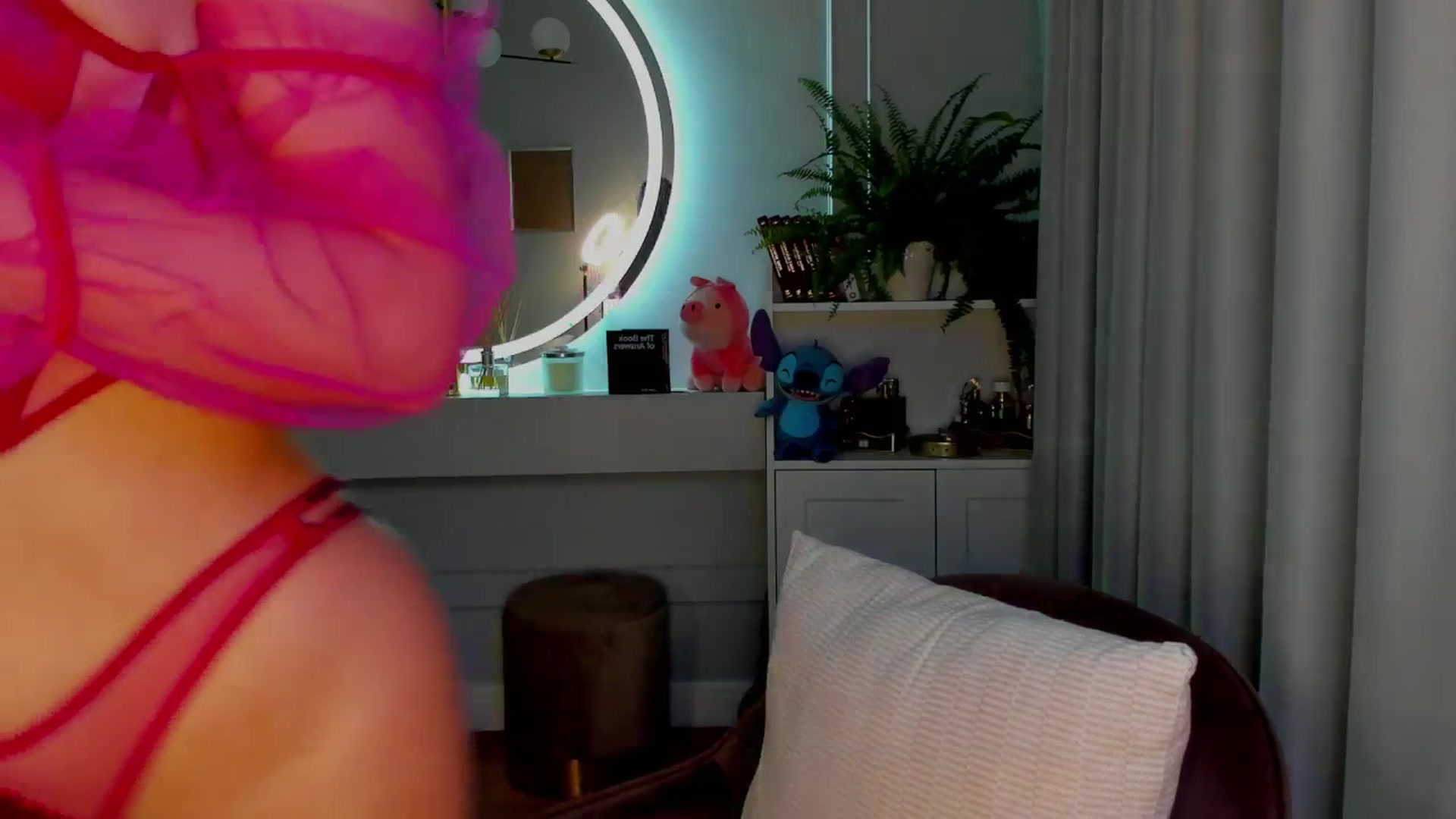 Gallery image thumbnail from AlexisLove's myfreecams stream on, 11/21/2025, 01:35 image 3 of 20
