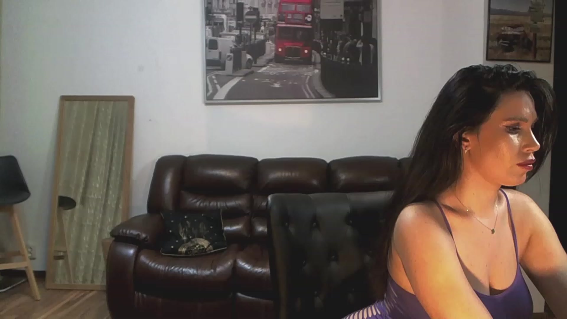 Gallery image thumbnail from AlexisLuvv's myfreecams stream on, 01/10/2023, 21:00 image 7 of 20