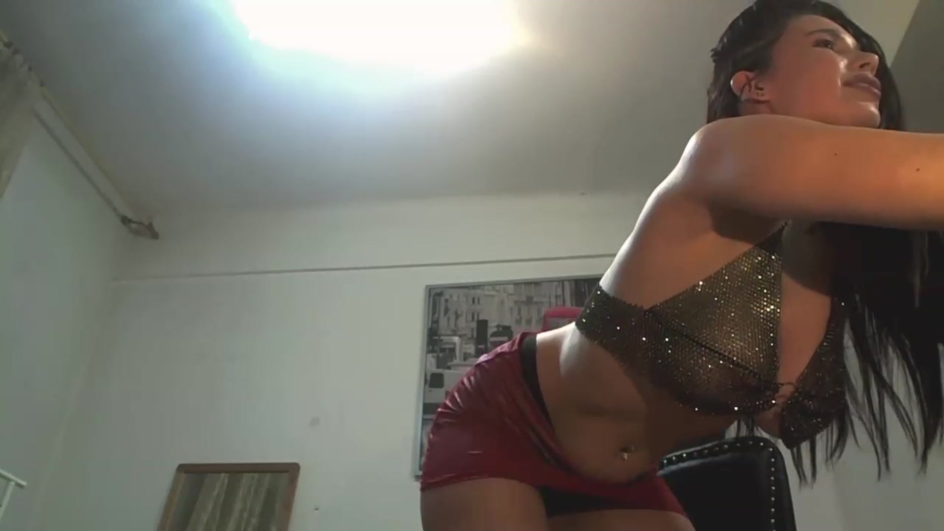 Gallery image thumbnail from AlexisLuvv's myfreecams stream on, 02/26/2023, 19:53 image 19 of 20