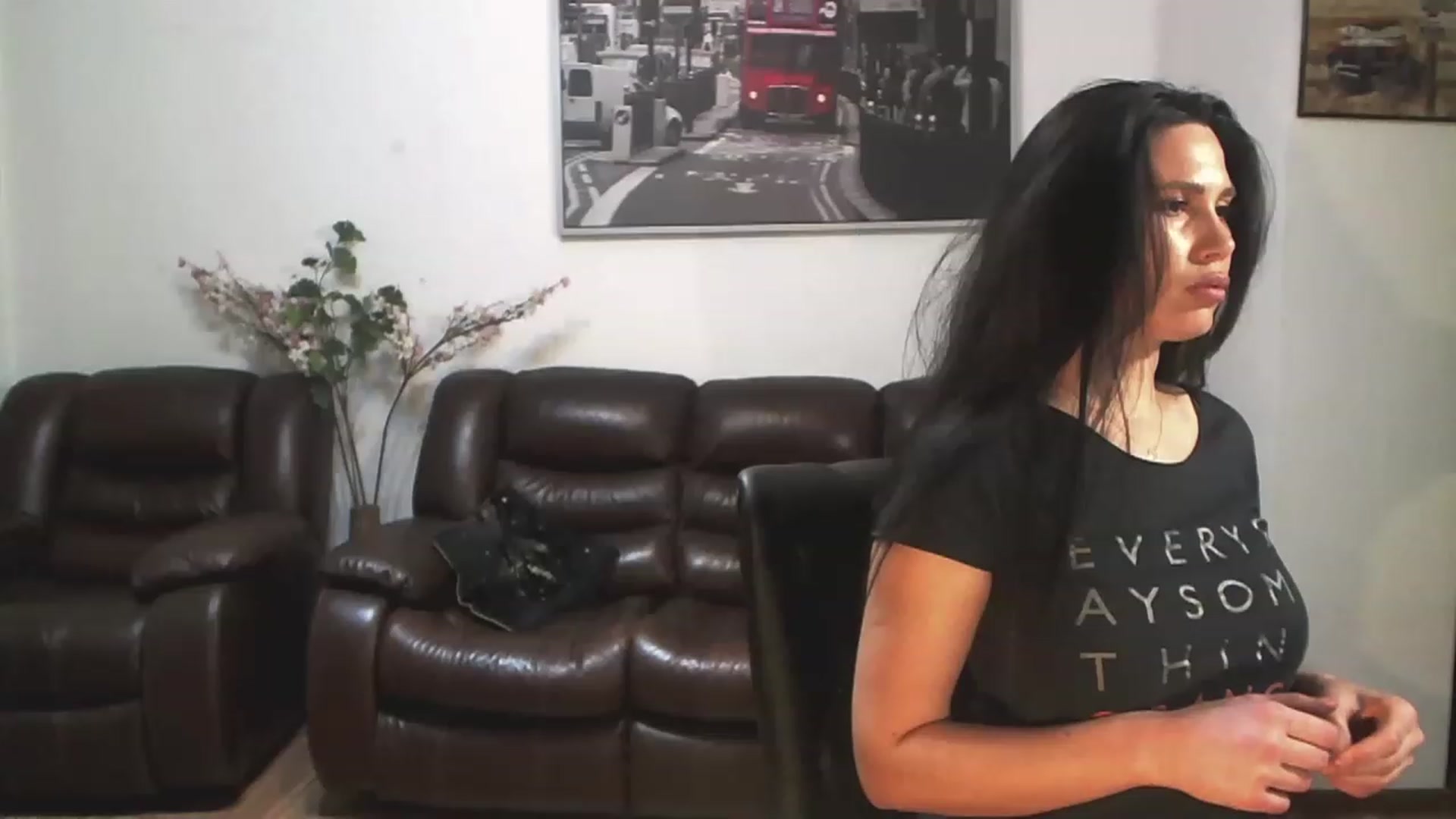 Gallery image thumbnail from AlexisLuvv's myfreecams stream on, 03/01/2023, 21:06 image 15 of 20