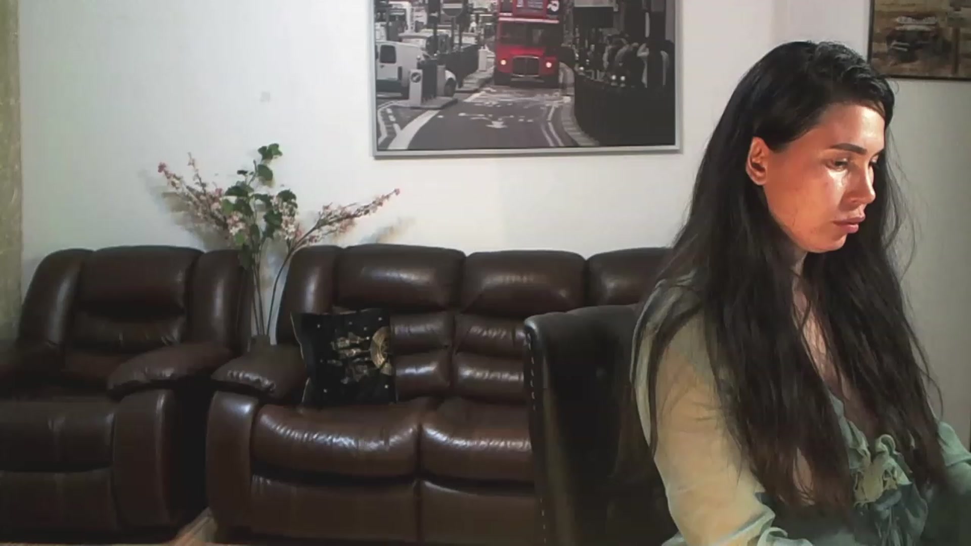 Gallery image thumbnail from AlexisLuvv's myfreecams stream on, 03/12/2023, 19:57 image 8 of 20