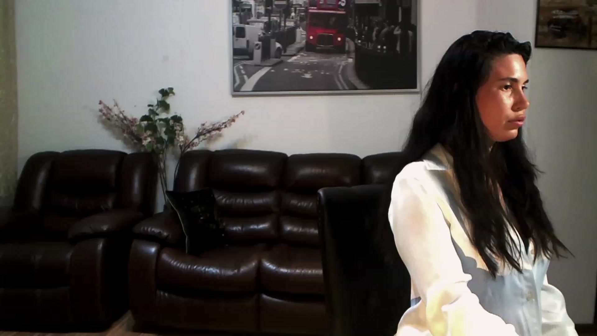 Gallery image thumbnail from AlexisLuvv's myfreecams stream on, 03/27/2023, 20:03 image 1 of 20