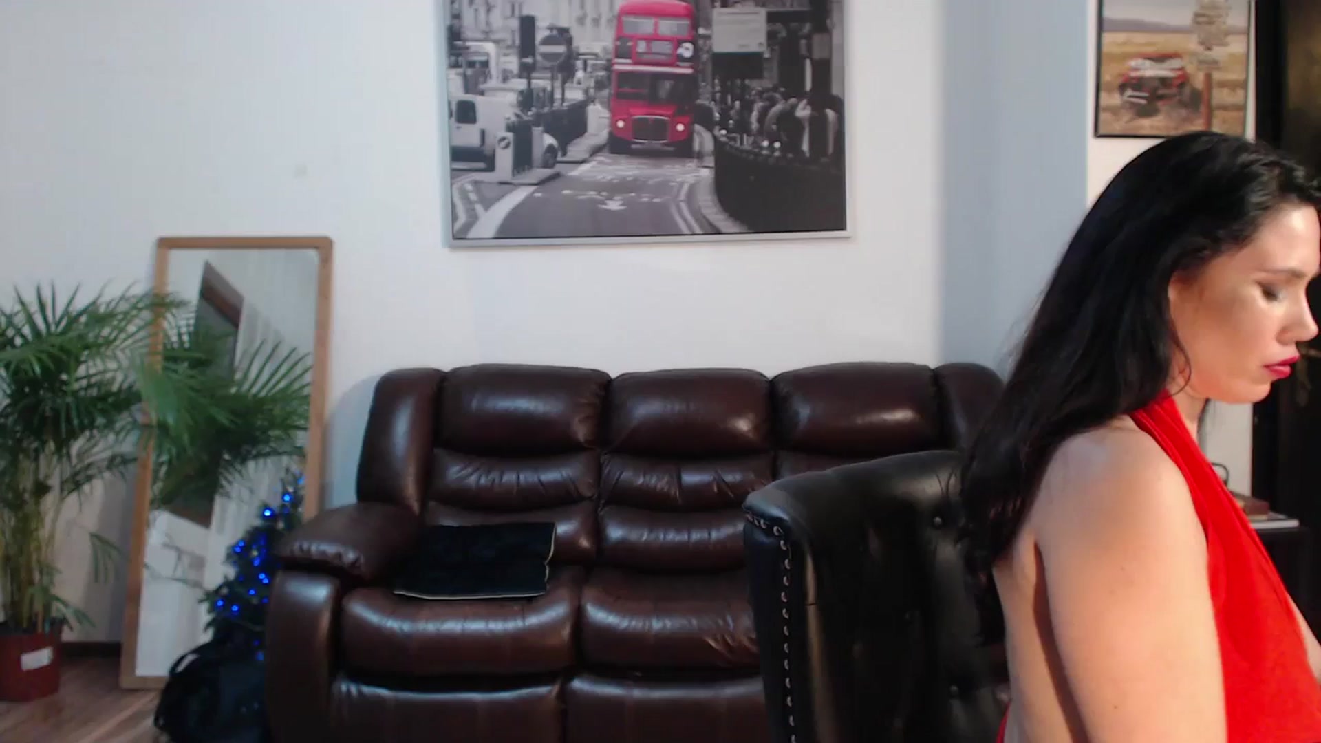 Gallery image thumbnail from AlexisLuvv's myfreecams stream on, 12/21/2023, 22:18 image 1 of 20