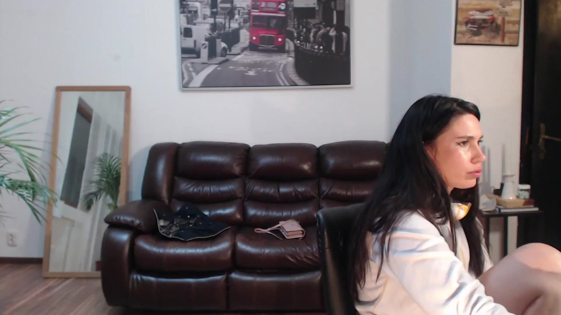 Gallery image thumbnail from AlexisLuvv's myfreecams stream on, 01/09/2024, 21:53 image 1 of 20