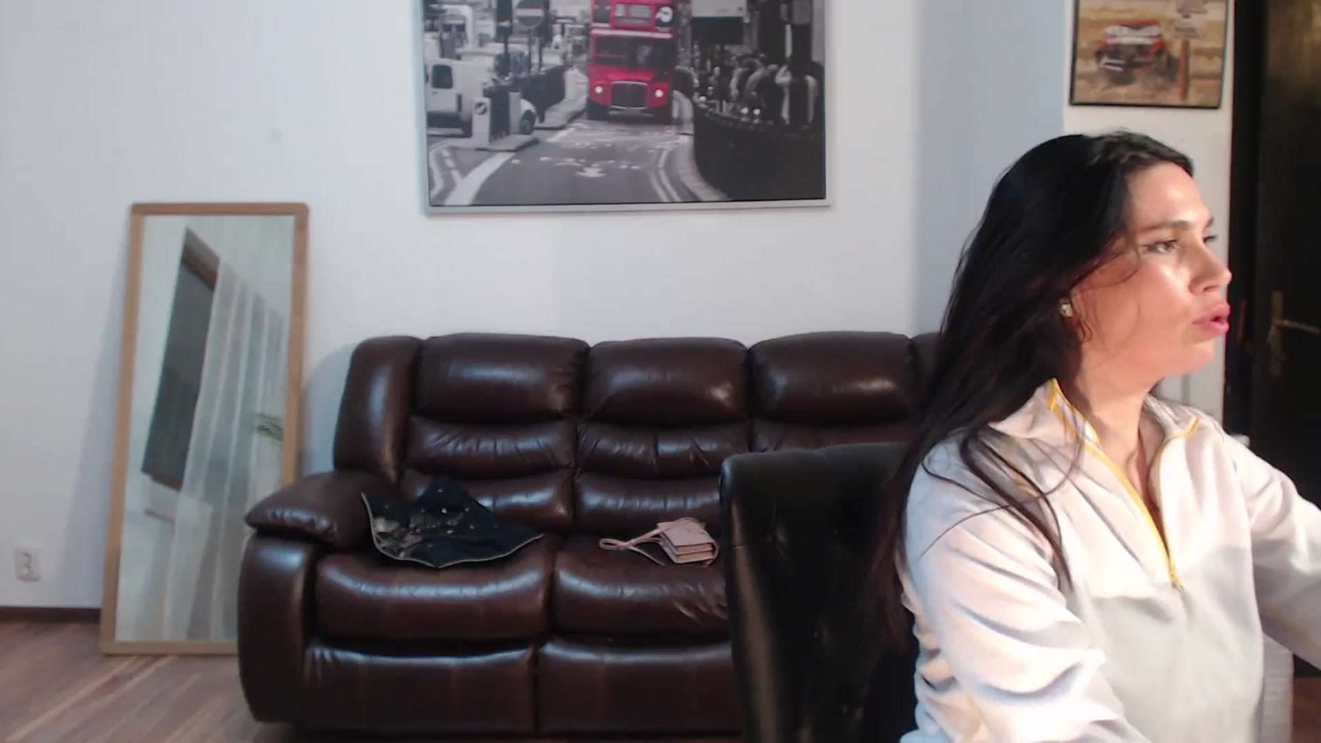 Gallery image thumbnail from AlexisLuvv's myfreecams stream on, 01/09/2024, 21:53 image 19 of 20
