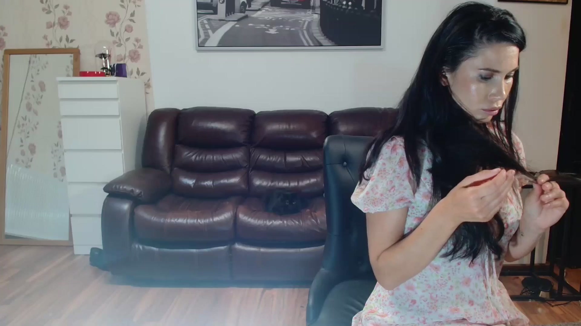 Gallery image thumbnail from AlexisLuvv's myfreecams stream on, 05/21/2025, 19:35 image 10 of 20