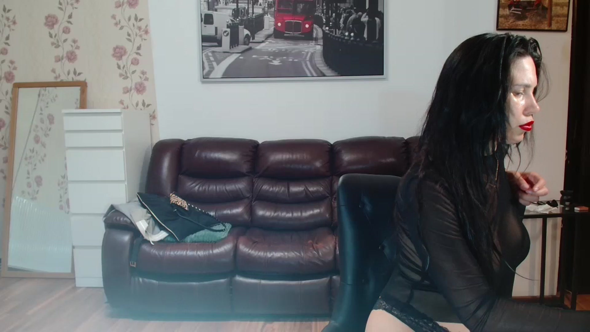 Gallery image thumbnail from AlexisLuvv's myfreecams stream on, 06/06/2025, 19:06 image 17 of 20