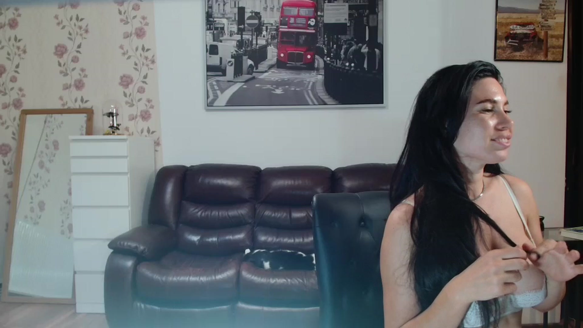 Gallery image thumbnail from AlexisLuvv's myfreecams stream on, 06/09/2025, 20:24 image 19 of 20
