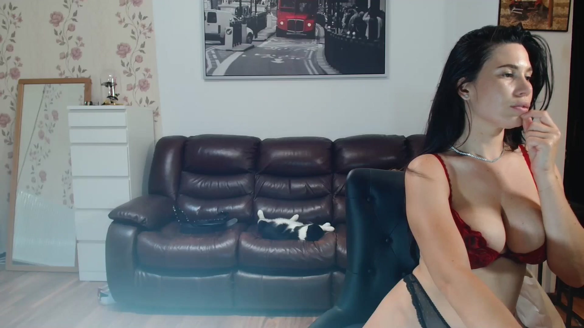 Gallery image thumbnail from AlexisLuvv's myfreecams stream on, 06/10/2025, 20:45 image 7 of 20