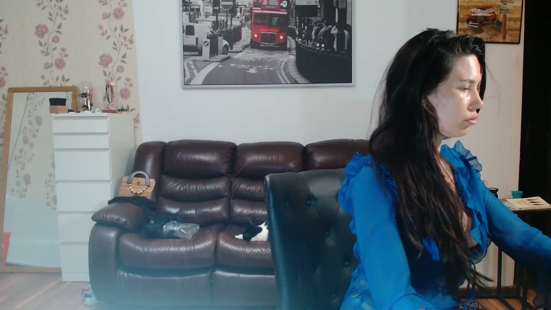 Gallery image thumbnail from AlexisLuvv's myfreecams stream on, 06/24/2025, 20:14 image 13 of 20
