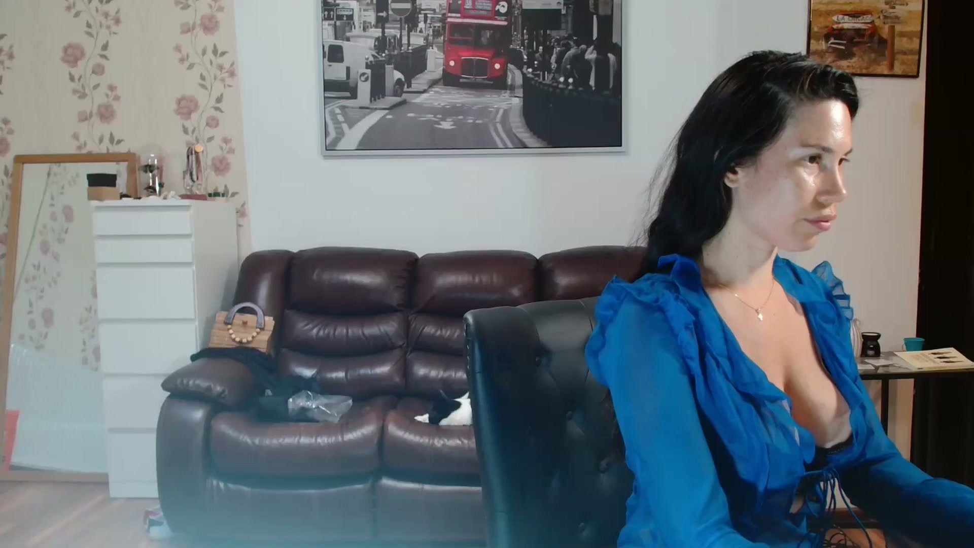 Gallery image thumbnail from AlexisLuvv's myfreecams stream on, 06/24/2025, 20:14 image 18 of 20