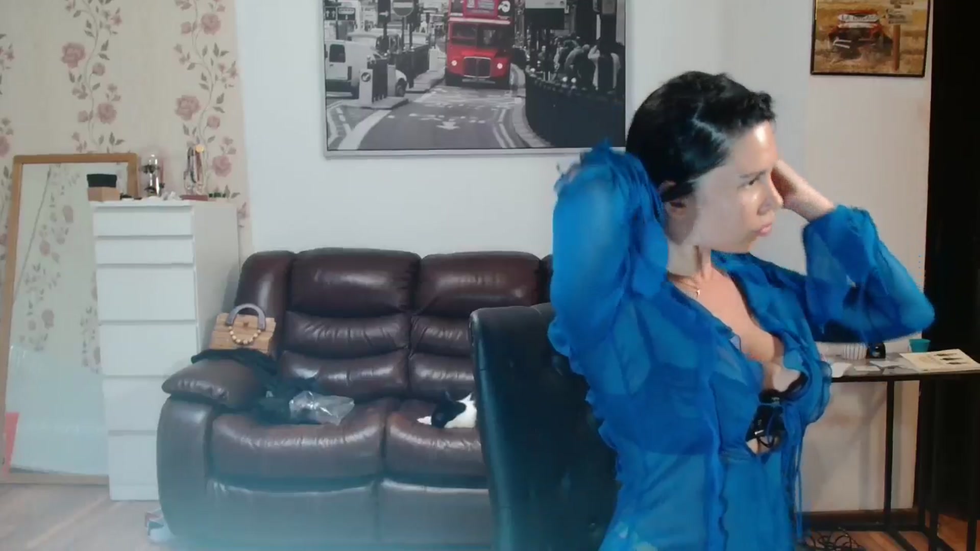 Gallery image thumbnail from AlexisLuvv's myfreecams stream on, 06/24/2025, 20:14 image 11 of 20
