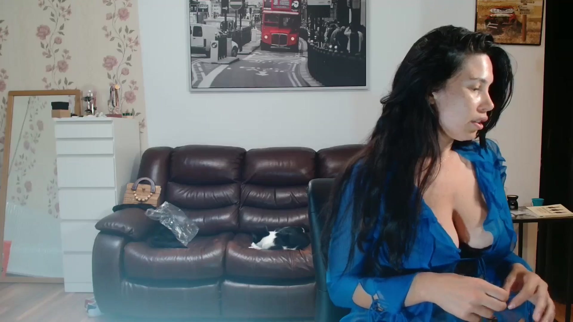 Gallery image thumbnail from AlexisLuvv's myfreecams stream on, 06/24/2025, 20:14 image 8 of 20