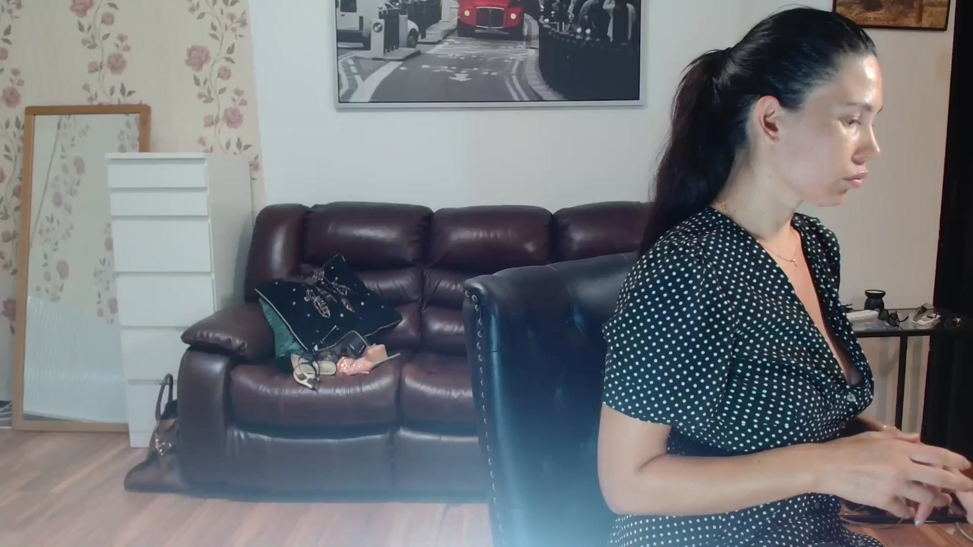 Gallery image thumbnail from AlexisLuvv's myfreecams stream on, 07/16/2025, 20:10 image 4 of 20