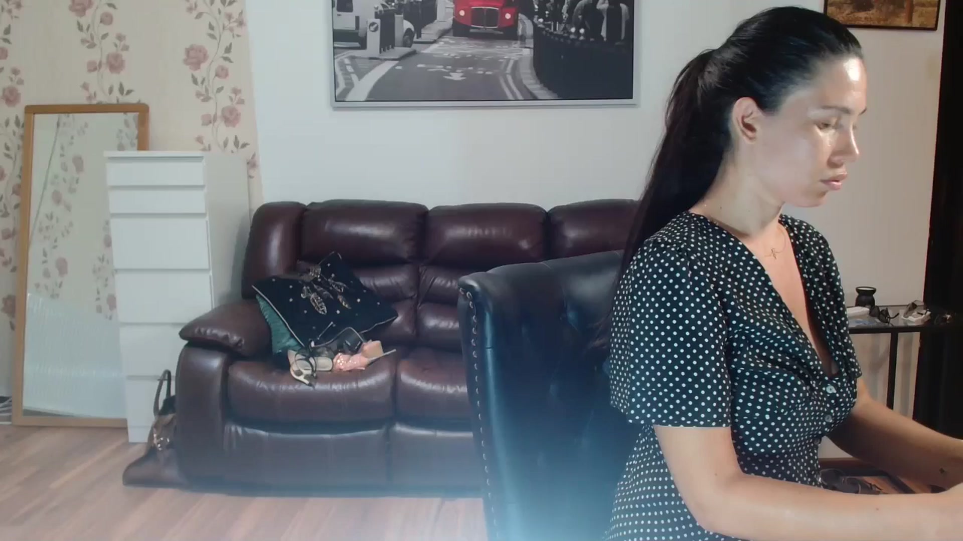 Gallery image thumbnail from AlexisLuvv's myfreecams stream on, 07/16/2025, 20:10 image 7 of 20