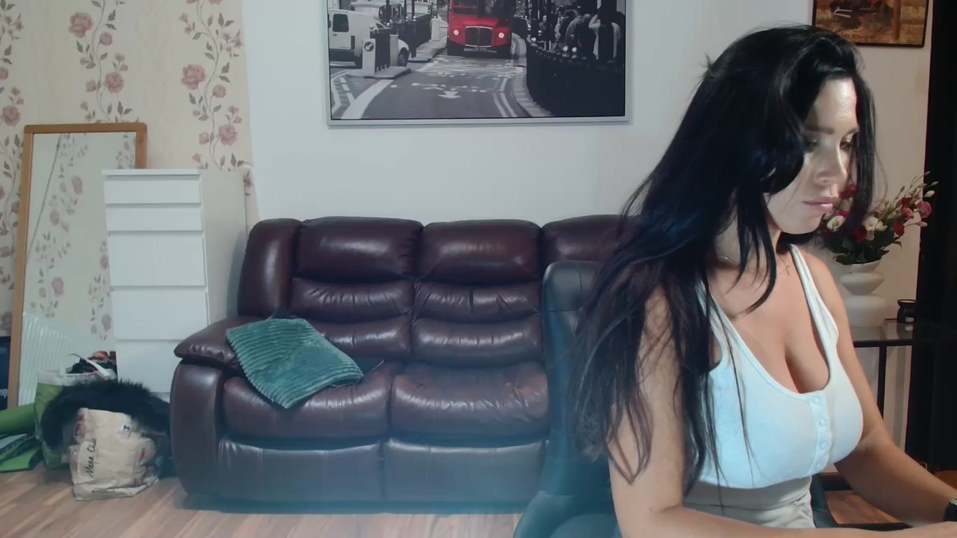 Gallery image thumbnail from AlexisLuvv's myfreecams stream on, 07/28/2025, 19:52 image 3 of 20
