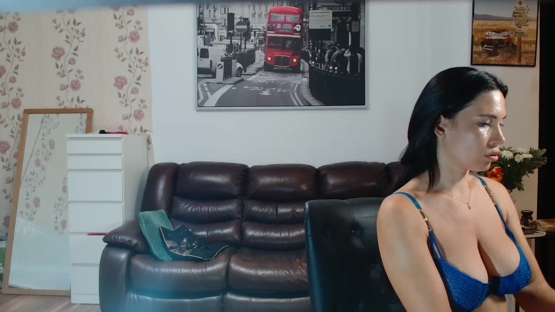 Gallery image thumbnail from AlexisLuvv's myfreecams stream on, 08/10/2025, 18:09 image 19 of 20