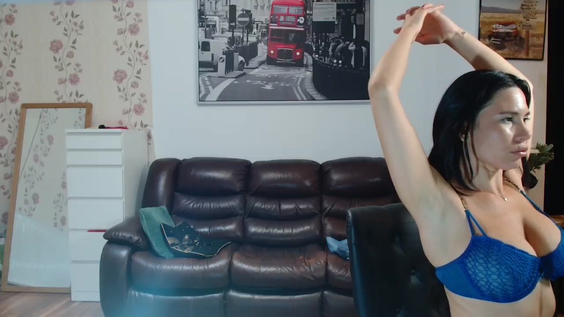 Gallery image thumbnail from AlexisLuvv's myfreecams stream on, 08/10/2025, 18:09 image 16 of 20