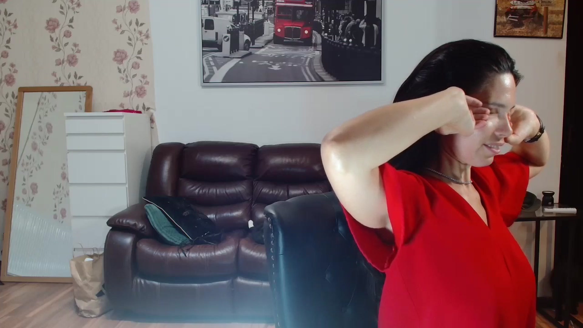 Gallery image thumbnail from AlexisLuvv's myfreecams stream on, 08/18/2025, 20:24 image 14 of 20