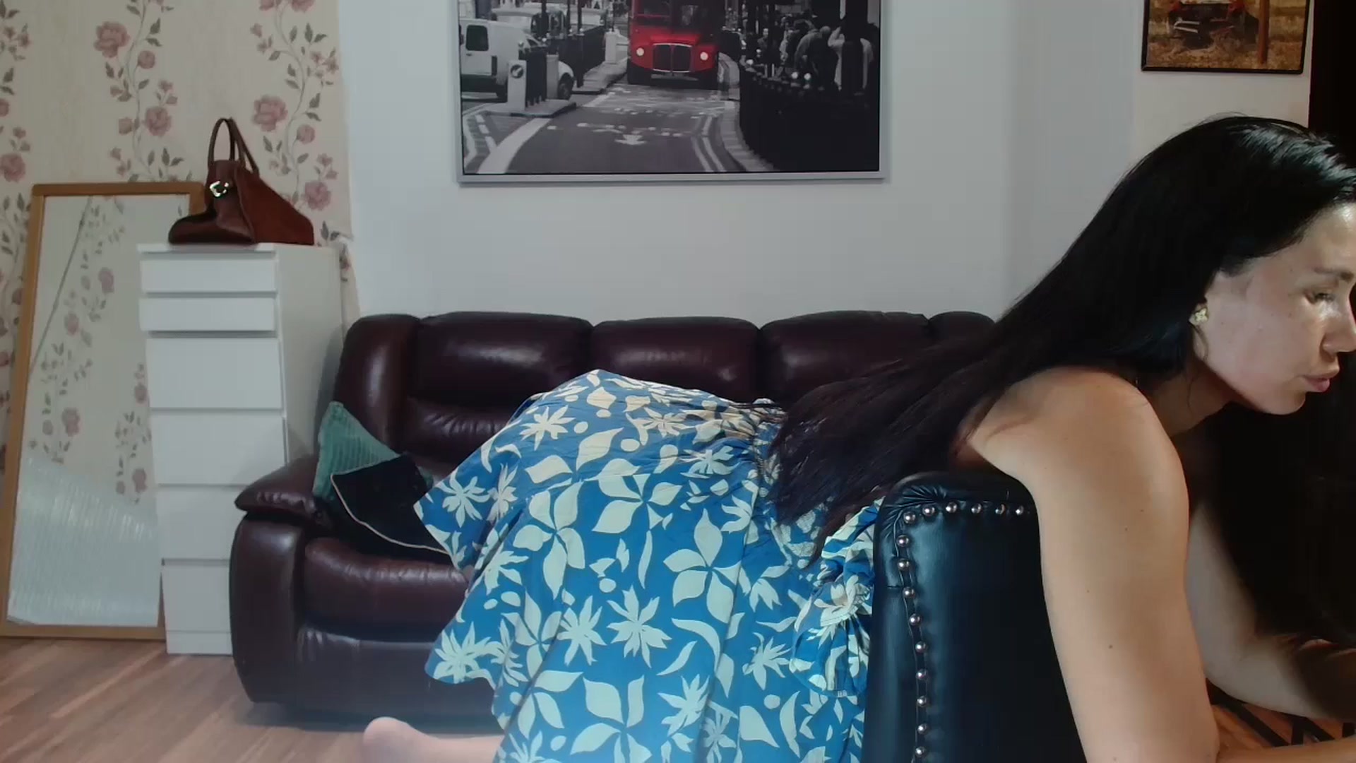 Gallery image thumbnail from AlexisLuvv's myfreecams stream on, 09/03/2025, 18:42 image 14 of 20
