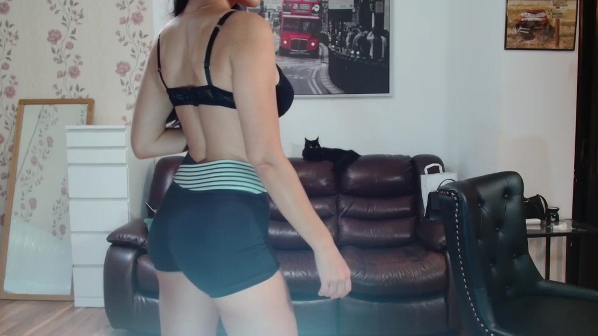 Gallery image thumbnail from AlexisLuvv's myfreecams stream on, 09/05/2025, 18:21 image 5 of 20