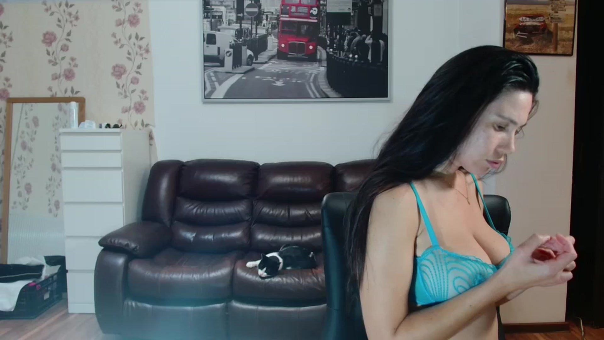 Gallery image thumbnail from AlexisLuvv's myfreecams stream on, 09/30/2025, 19:11 image 19 of 20