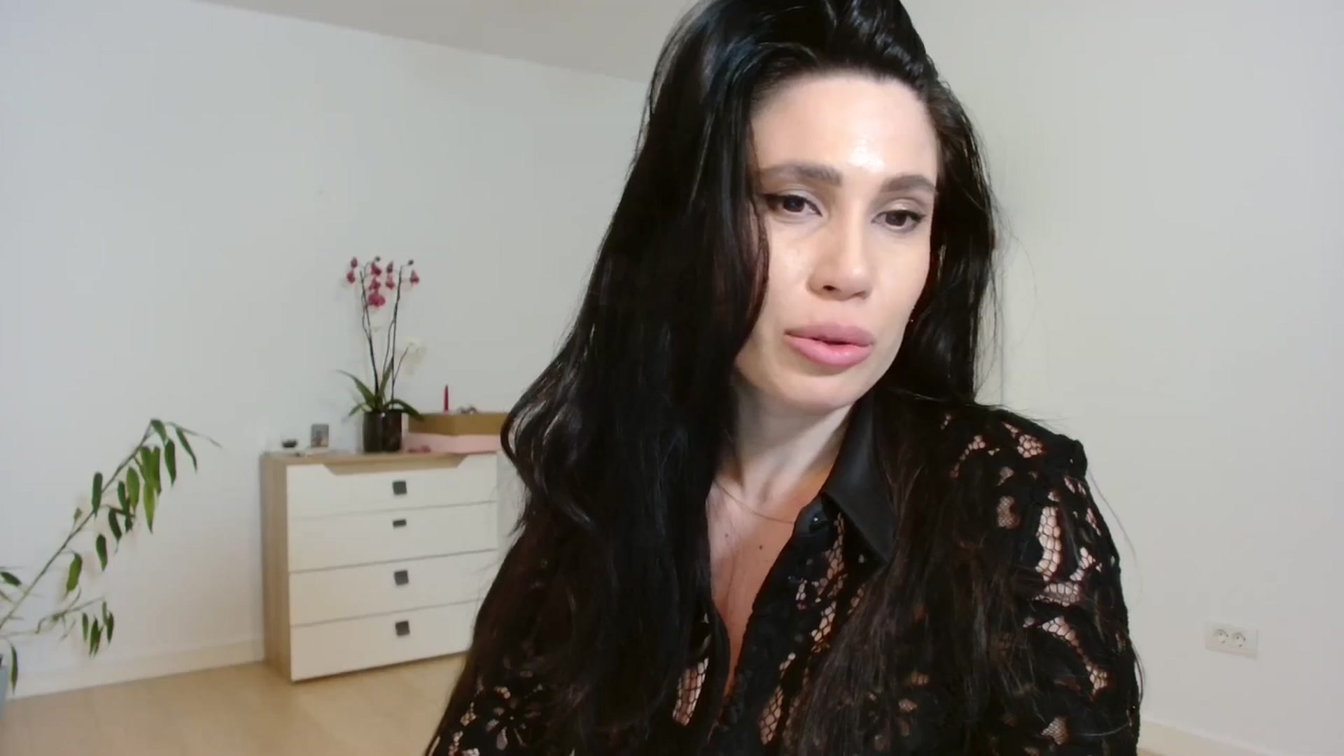 Gallery image thumbnail from AlexisLuvv's myfreecams stream on, 01/10/2026, 21:07 image 20 of 20