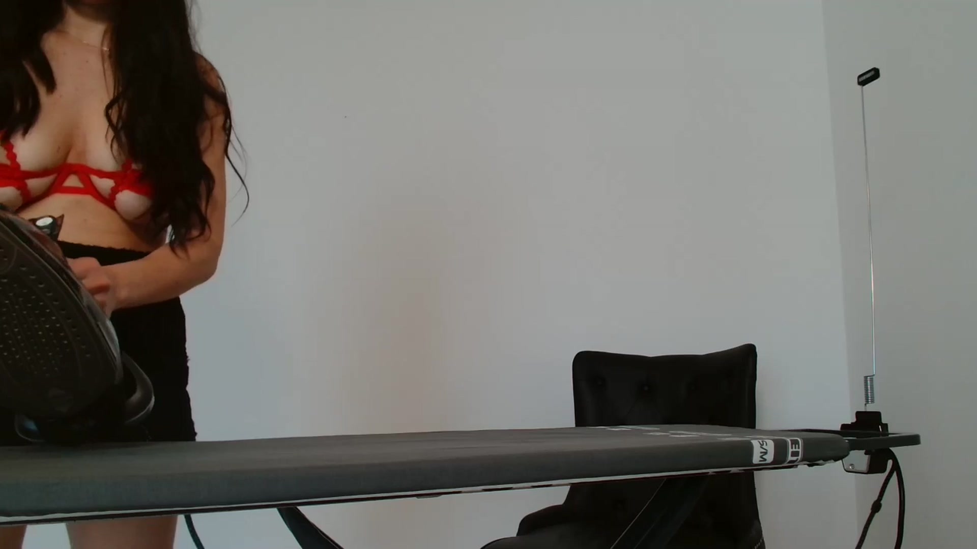 Gallery image thumbnail from AlexisLuvv's myfreecams stream on, 04/28/2026, 14:23 image 2 of 20