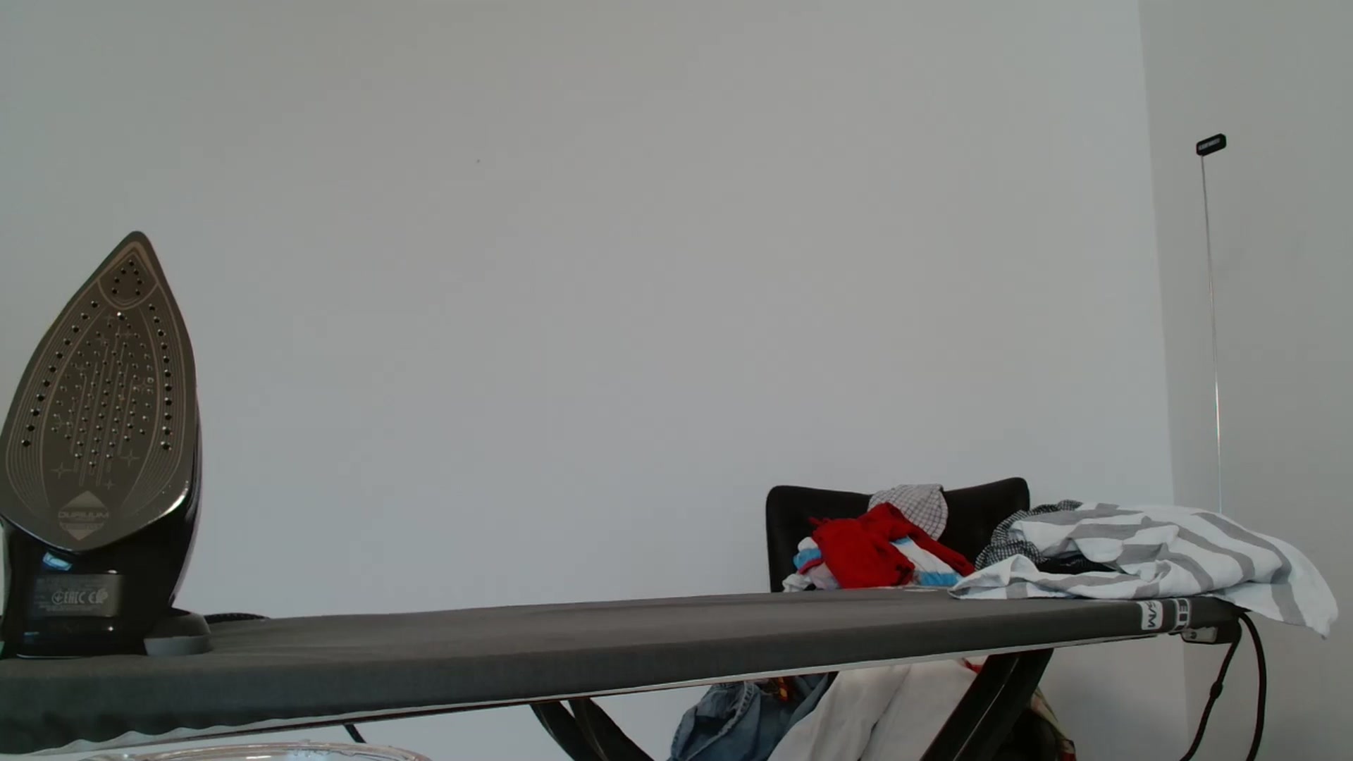 Gallery image thumbnail from AlexisLuvv's myfreecams stream on, 04/28/2026, 14:23 image 13 of 20